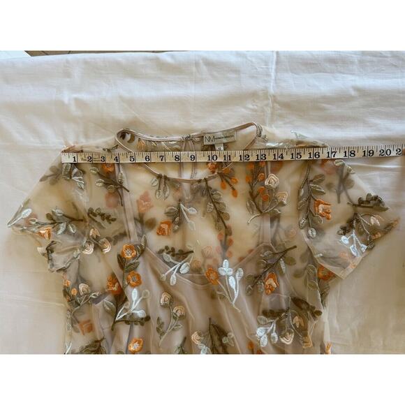 Neiman Marcus Embroidered Mesh Overlay Floral Tan Dress Sz 10 Church Wedding - Picture 11 of 13